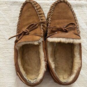 L.L.Bean Men's Shearling moccasins, Tan, size 10W